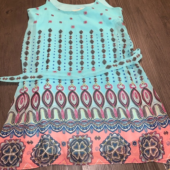 Dress - Picture 1 of 1